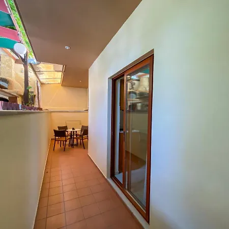 Apart Otel Ariadne Platanés